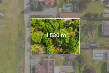 Prodej pozemku 1530 m², Malý Újezd