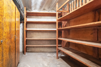 sklep - Prodej bytu 3+1 v osobním vlastnictví 93 m², Praha 10 - Strašnice