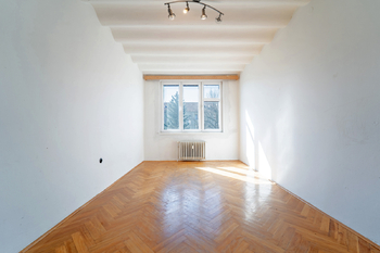 Prodej bytu 3+1 v osobním vlastnictví 93 m², Praha 10 - Strašnice
