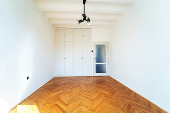 ložnice - Prodej bytu 3+1 v osobním vlastnictví 93 m², Praha 10 - Strašnice