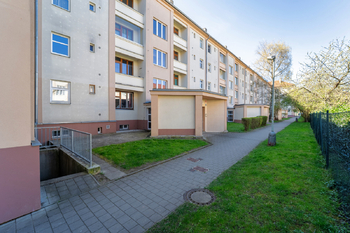 Prodej bytu 3+1 v osobním vlastnictví 93 m², Praha 10 - Strašnice