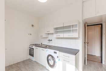 Pronájem bytu 1+1 v družstevním vlastnictví 35 m², Praha 6 - Veleslavín