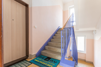 Pronájem bytu 1+1 v družstevním vlastnictví 35 m², Praha 6 - Veleslavín