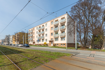 Pronájem bytu 1+1 v družstevním vlastnictví 35 m², Praha 6 - Veleslavín