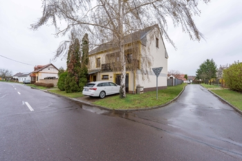 Prodej domu 248 m², Jevišovka