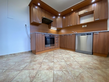 Prodej bytu 3+1 v osobním vlastnictví 80 m², Jirkov