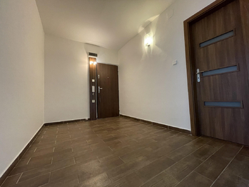 Prodej bytu 3+1 v osobním vlastnictví 80 m², Jirkov