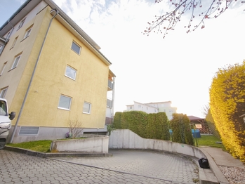 Prodej garážového stání, Praha 9 - Kbely