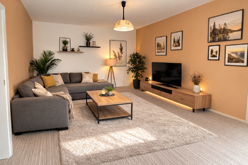 byt- obývací pokoj - Prodej domu 180 m², České Budějovice