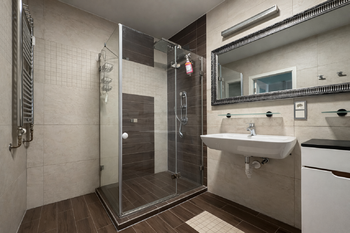 Pronájem bytu 4+kk v osobním vlastnictví 4561 m², Plzeň