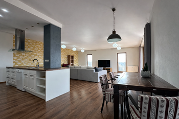 Pronájem bytu 4+kk v osobním vlastnictví 4561 m², Plzeň