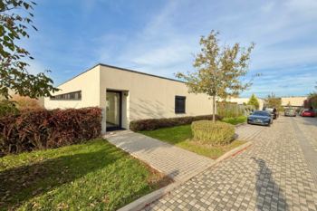 Prodej bytu 4+kk v osobním vlastnictví 239 m², Praha 4 - Modřany