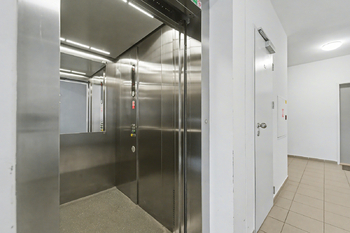 Prodej bytu 3+kk v osobním vlastnictví 96 m², Praha 10 - Uhříněves