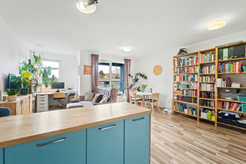 Prodej bytu 3+kk v osobním vlastnictví 96 m², Praha 10 - Uhříněves