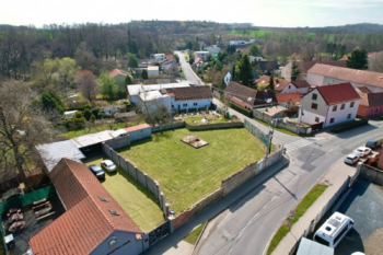 pozemek z domu - upraveno - Prodej pozemku 761 m², Veleň 