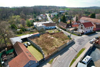 pozemek z domu - Prodej pozemku 761 m², Veleň
