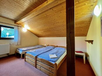 Prodej ubytovacího zařízení 400 m², Harrachov