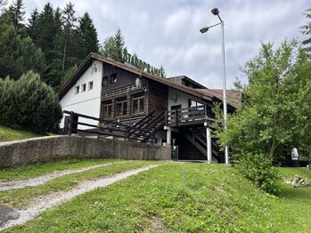 Prodej ubytovacího zařízení 400 m², Harrachov