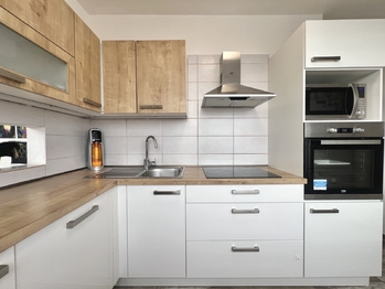 Prodej bytu 3+1 v osobním vlastnictví 75 m², Chomutov