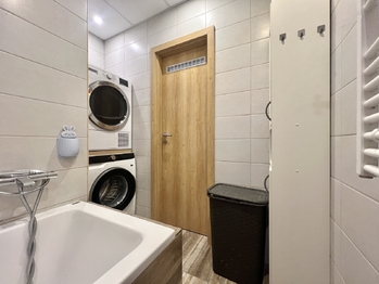 Prodej bytu 3+1 v osobním vlastnictví 66 m², Chomutov