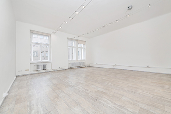 Prodej bytu 3+1 v osobním vlastnictví 110 m², Praha 2 - Nové Město