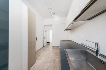 Prodej bytu 3+1 v osobním vlastnictví 110 m², Praha 2 - Nové Město