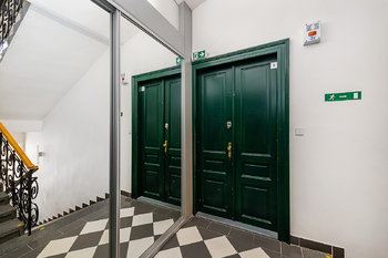 Prodej bytu 3+1 v osobním vlastnictví 110 m², Praha 2 - Nové Město