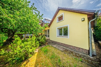 Prodej domu 166 m², Hřebeč