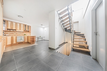 Prodej domu 166 m², Hřebeč