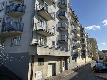 Prodej bytu 2+kk v osobním vlastnictví 43 m², Praha 9 - Kyje