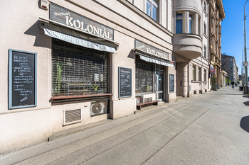 Pronájem obchodních prostor 52 m², Praha 6 - Bubeneč