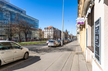 Pronájem obchodních prostor 52 m², Praha 6 - Bubeneč