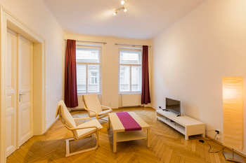 Pronájem bytu 3+1 v osobním vlastnictví 79 m², Praha 1 - Staré Město