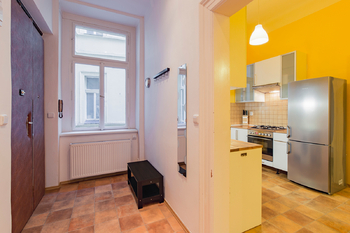 Pronájem bytu 3+1 v osobním vlastnictví 79 m², Praha 1 - Staré Město