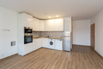 Prodej domu 675 m², Čelákovice