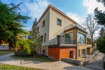 Prodej domu 675 m², Čelákovice