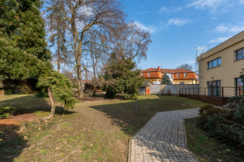 Prodej domu 675 m², Čelákovice