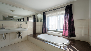 Prodej domu 280 m², Kostelec nad Labem