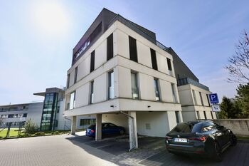 Pronájem bytu 3+kk v družstevním vlastnictví 90 m², Ostrava