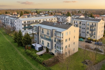 Prodej bytu 1+kk v osobním vlastnictví 50 m², Praha 9 - Vinoř