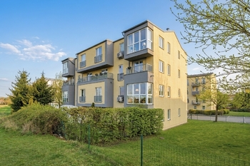 Prodej bytu 1+kk v osobním vlastnictví 50 m², Praha 9 - Vinoř