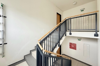 Prodej bytu 1+kk v osobním vlastnictví 50 m², Praha 9 - Vinoř