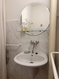 Pronájem bytu 1+kk v osobním vlastnictví 26 m², Karlovy Vary