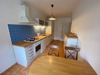 Pronájem bytu 3+1 v osobním vlastnictví 80 m², Praha 2 - Nové Město