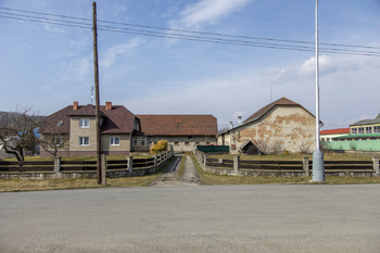 Prodej pozemku 6771 m², Valašské Meziříčí