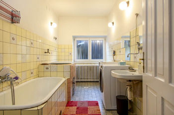 Prodej pozemku 6771 m², Valašské Meziříčí