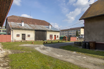 Prodej pozemku 6771 m², Valašské Meziříčí