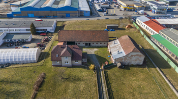 Prodej pozemku 6771 m², Valašské Meziříčí