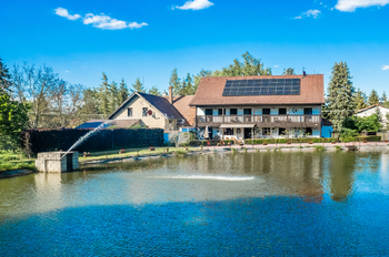 Prodej domu 460 m², Přelíc