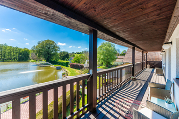 Prodej domu 460 m², Přelíc